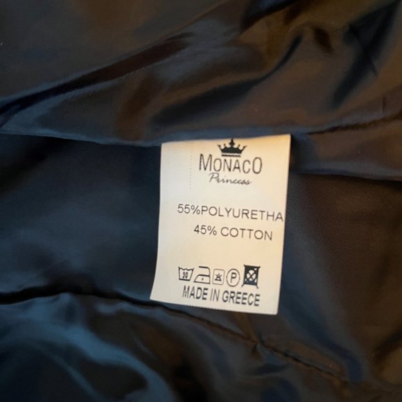 Dressy Cropped Leather Jacket - Picture 4 of 4